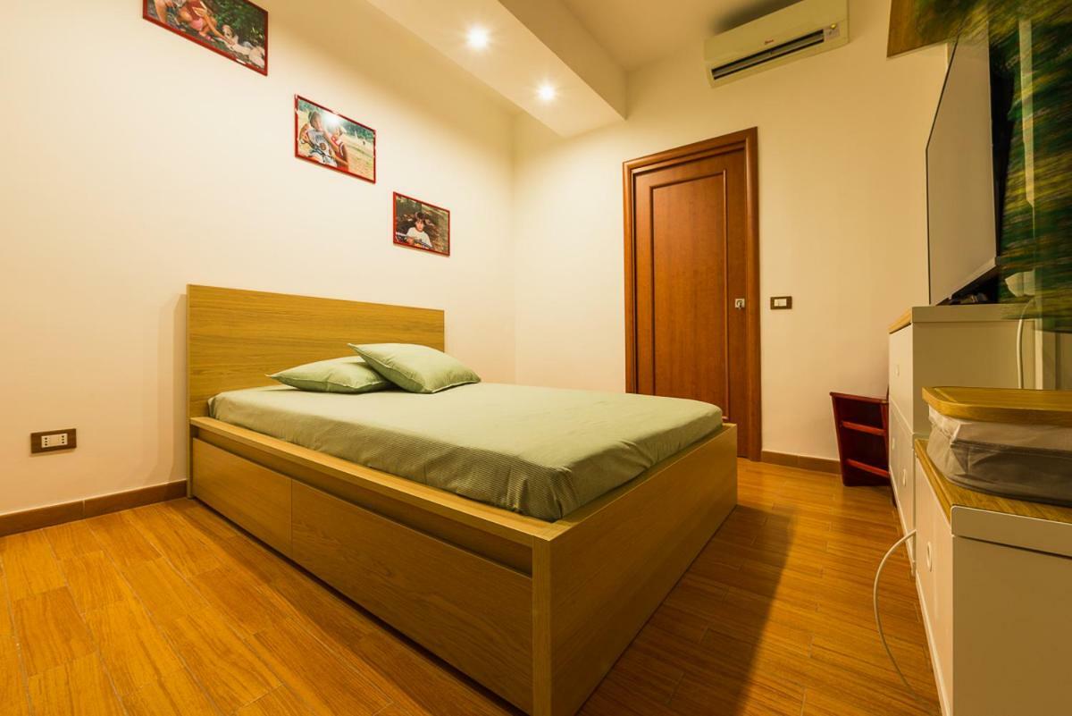 Two Double Rooms with Private Bathroom