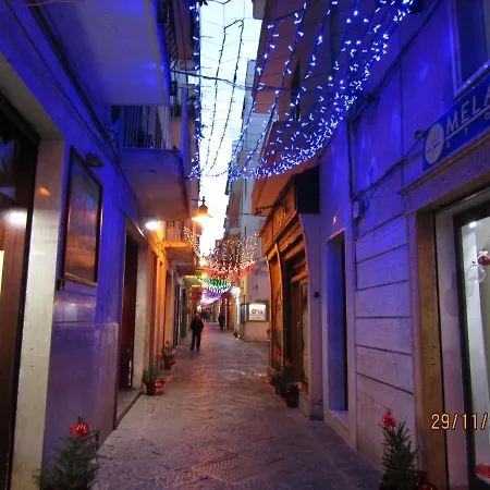 In Piazzetta-3
